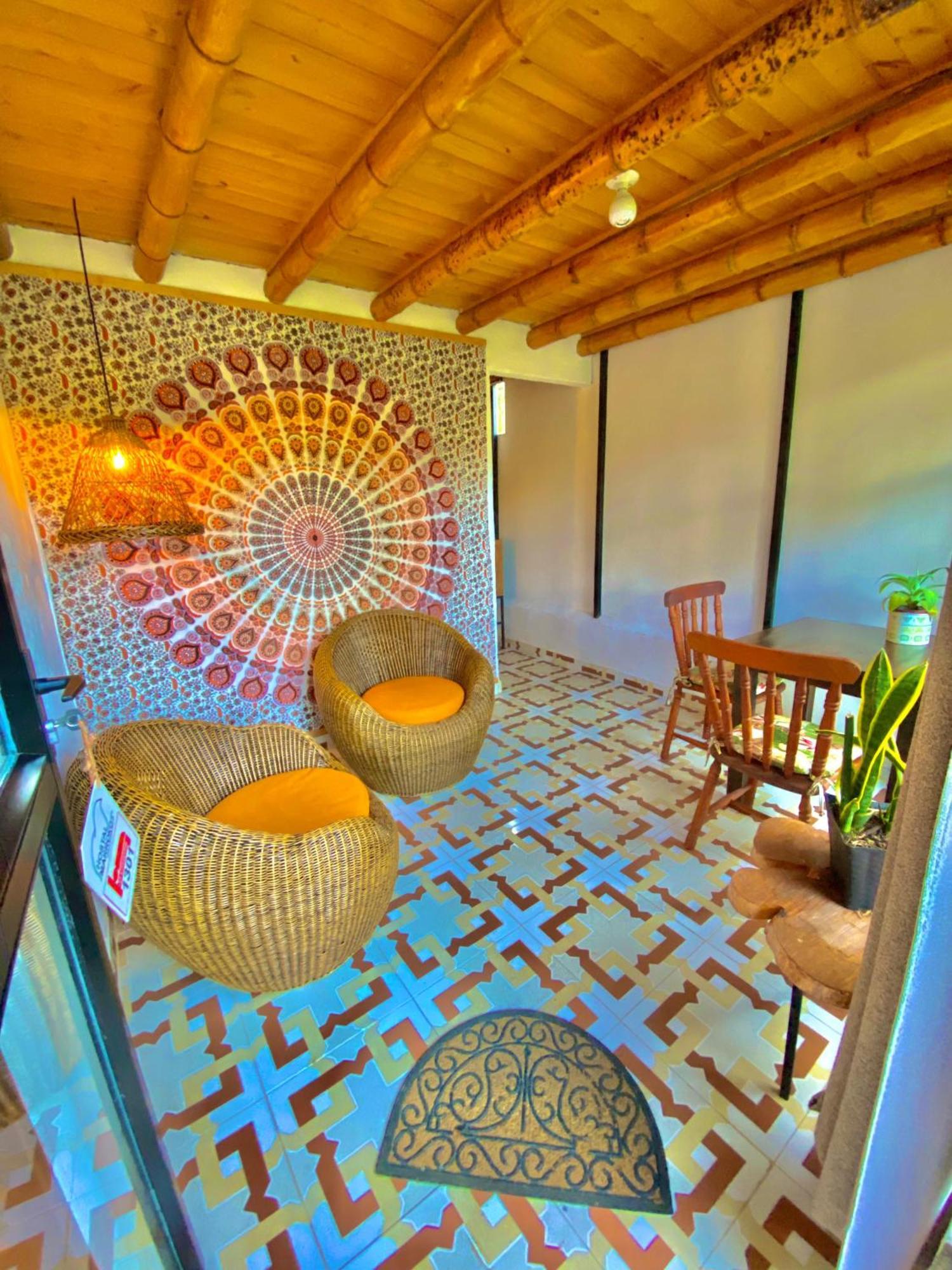Hotel Marrokos Aeropuerto Jose Maria Cordova Гуарне Экстерьер фото